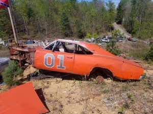 Forgotten ‘General Lee’ Dodge Chargers Living In Georgia Junkyard