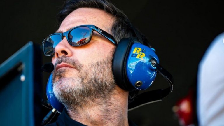 Jimmie Johnson Thanks His Fans Yet Again 3