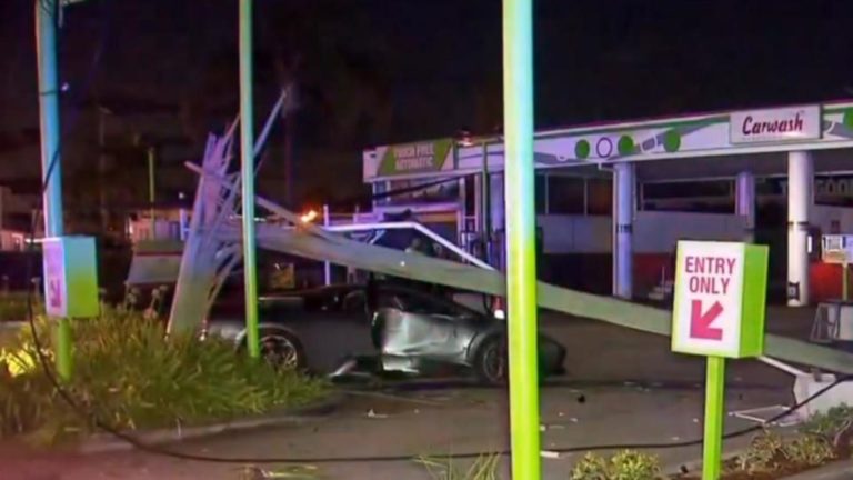 Aussie Man Crashes $800K Lambo At Car Wash