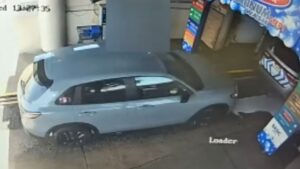 Woman Hits State Trooper Inside A Car Wash