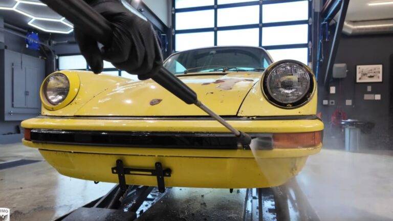 Abandoned 1977 Porsche 911S Targa Gets Fully Detailed