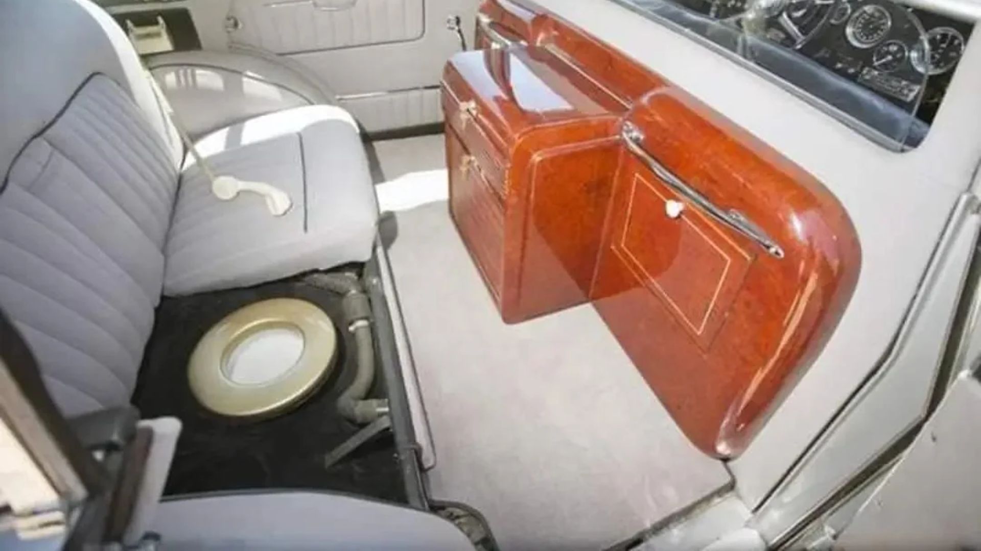 10 Strangest Car Features Ever Made