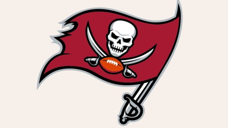 Image via Tampa Bay Buccaneers/Facebook