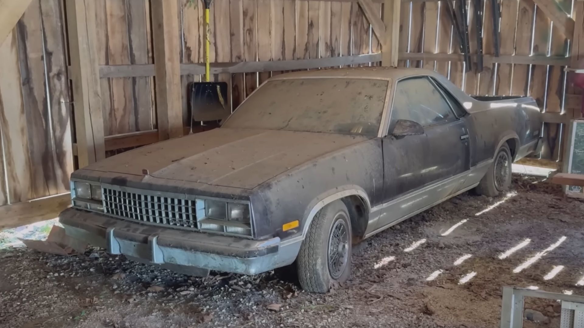 Single Owner Barn Find El Camino Gets Fully Detailed