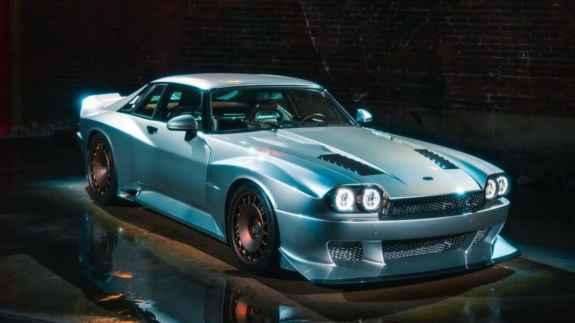 The TWR Supercat Is A Restomod Jaguar XJS