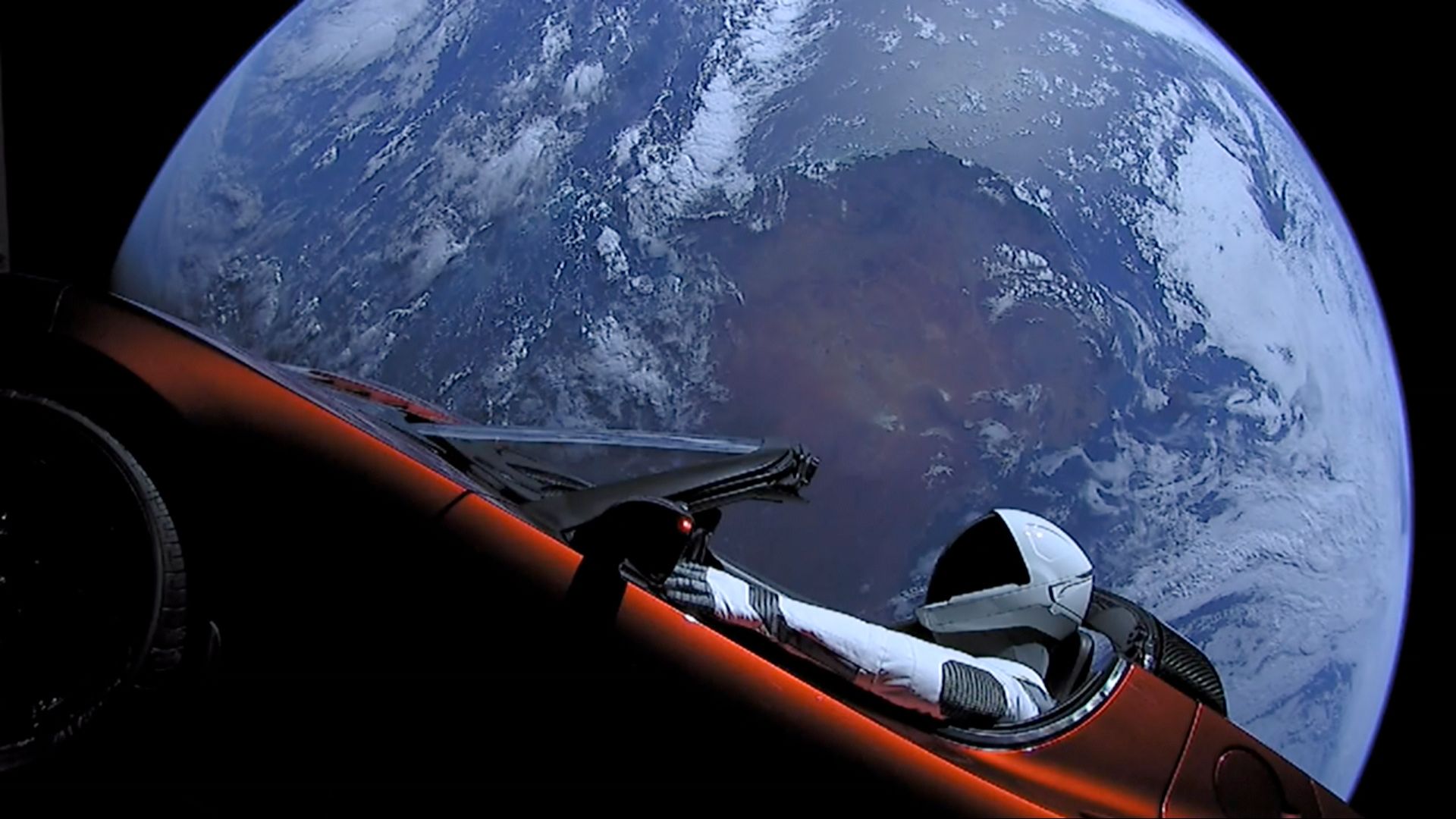 Elon Musk’s Tesla Roadster Misidentified As An Asteroid Backfire News