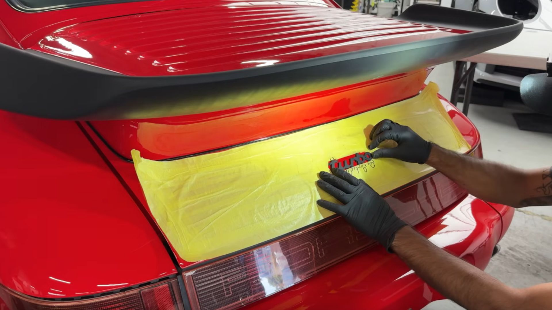 Porsche 964 Turbo Gets Detailed Like You’ve Never Seen Before