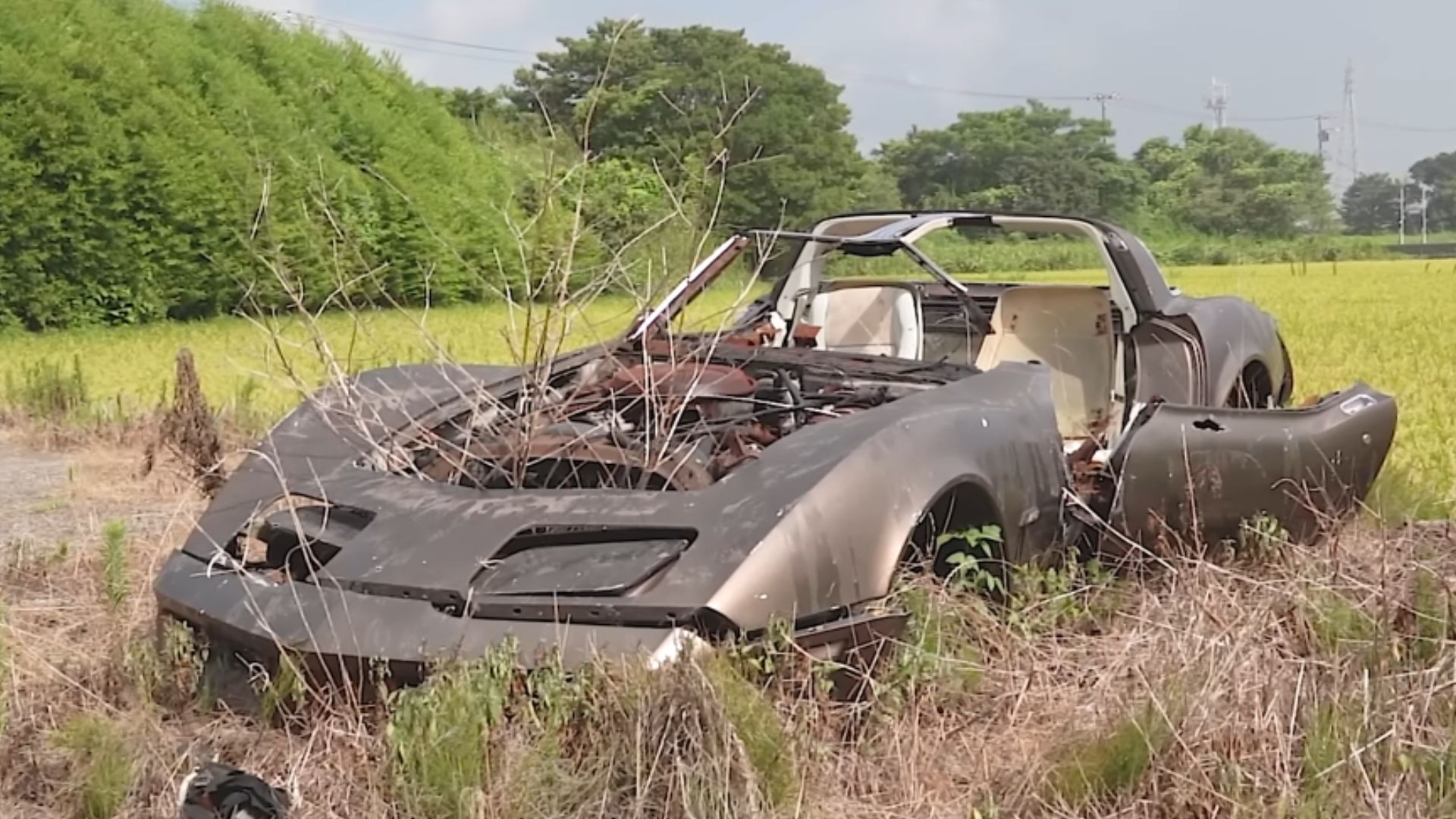 Learn About The Mysterious Ricer C3 Corvette