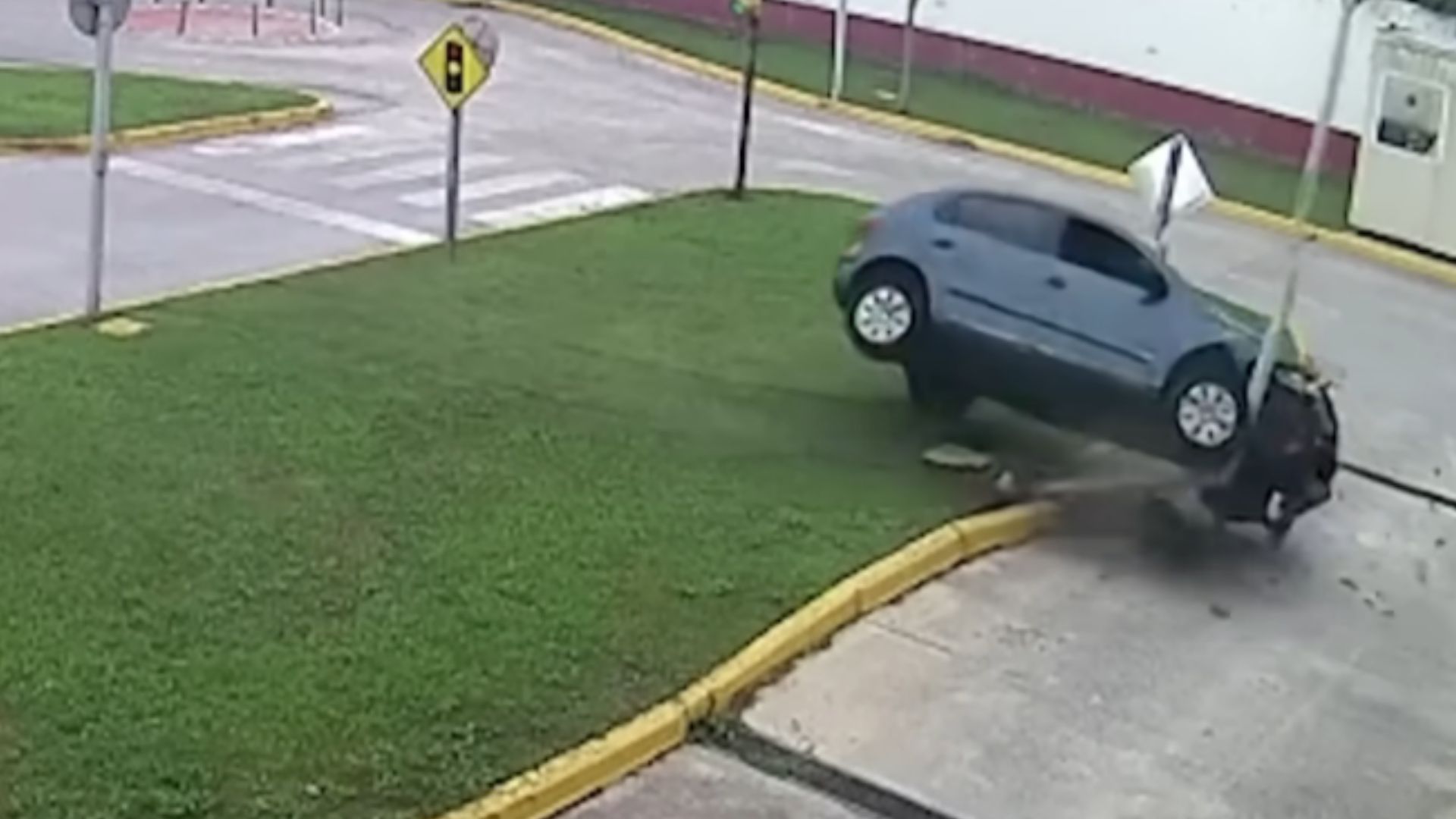 Woman Fails Driving Test In Epic Fashion