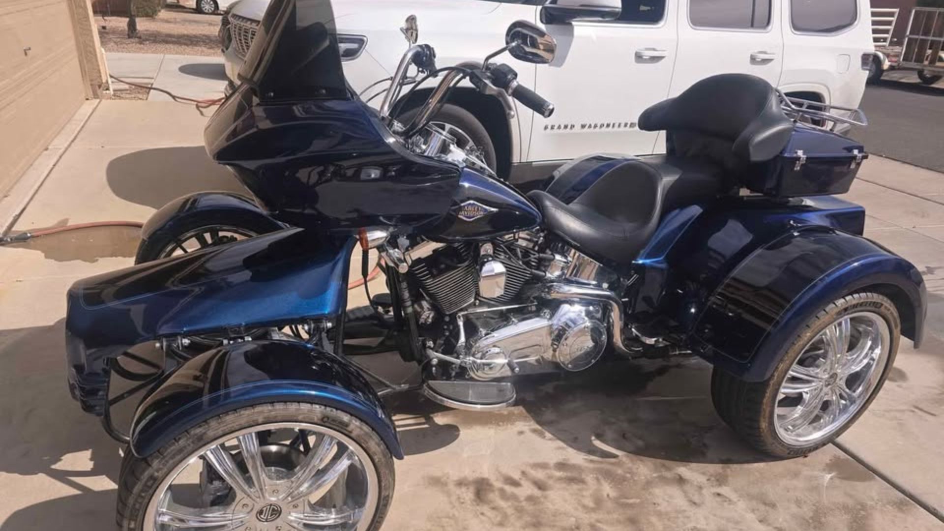 Four Wheeler Harley Really Makes You Think