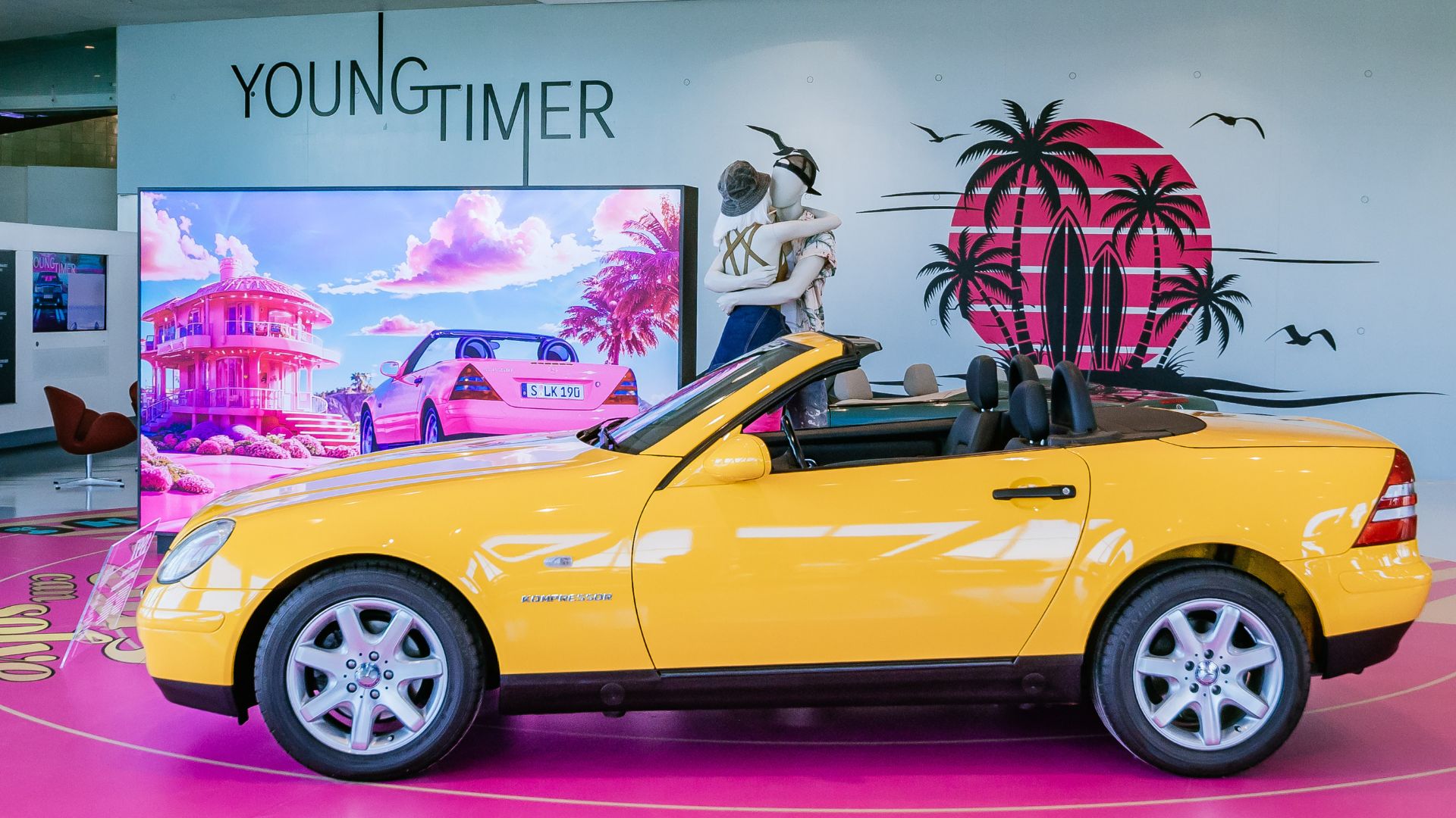 Mercedes Benz Museum Celebrates Modern Classic Cars