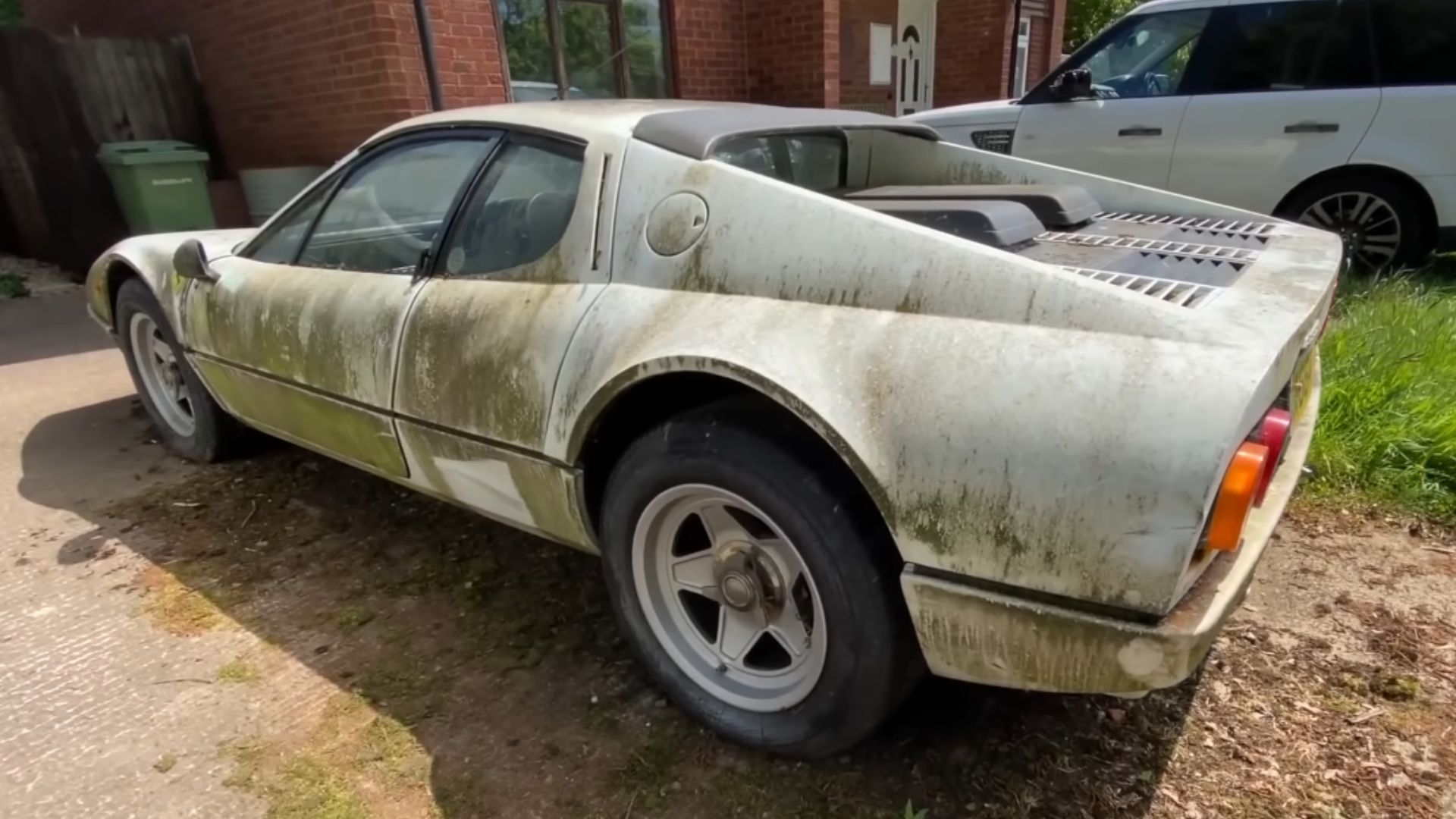 Rare RHD Ferrari 512 BBi Painstakingly Restored