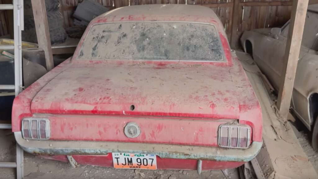 Image via WD Detailing/YouTube