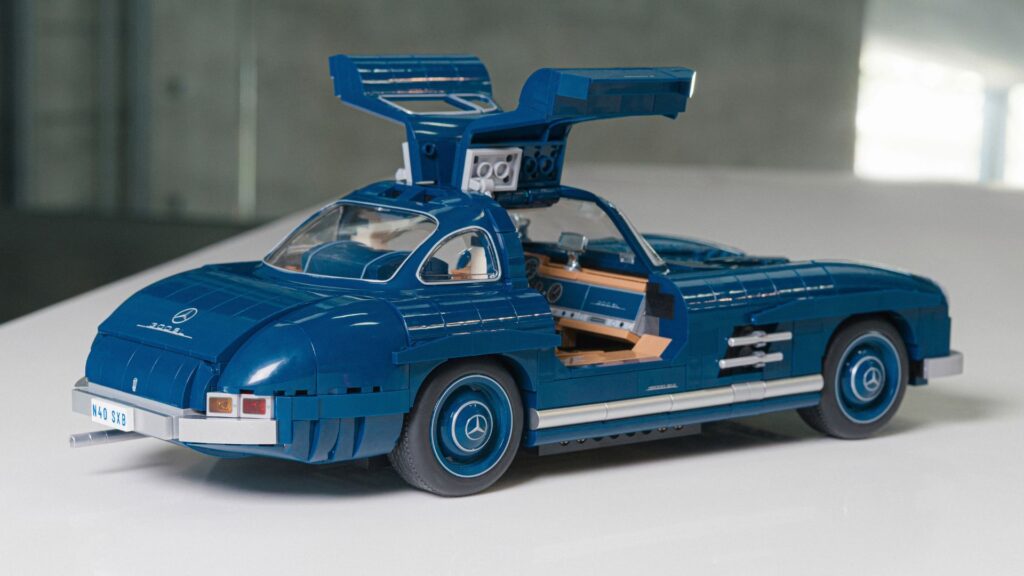 Image via Mercedes-Benz