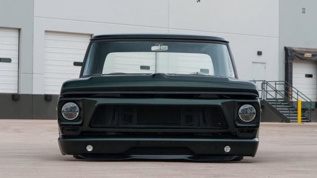 Image via fatfendergarage/Instagram