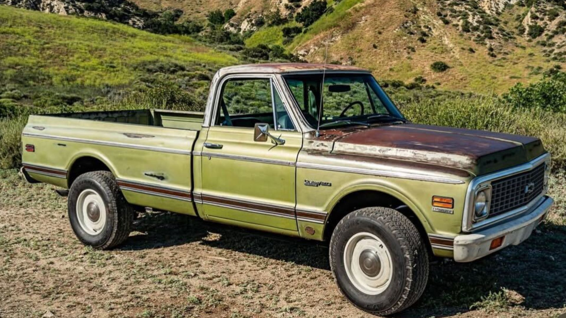 Breaking Your Brain 1972 Chevy C20 Called Derelict