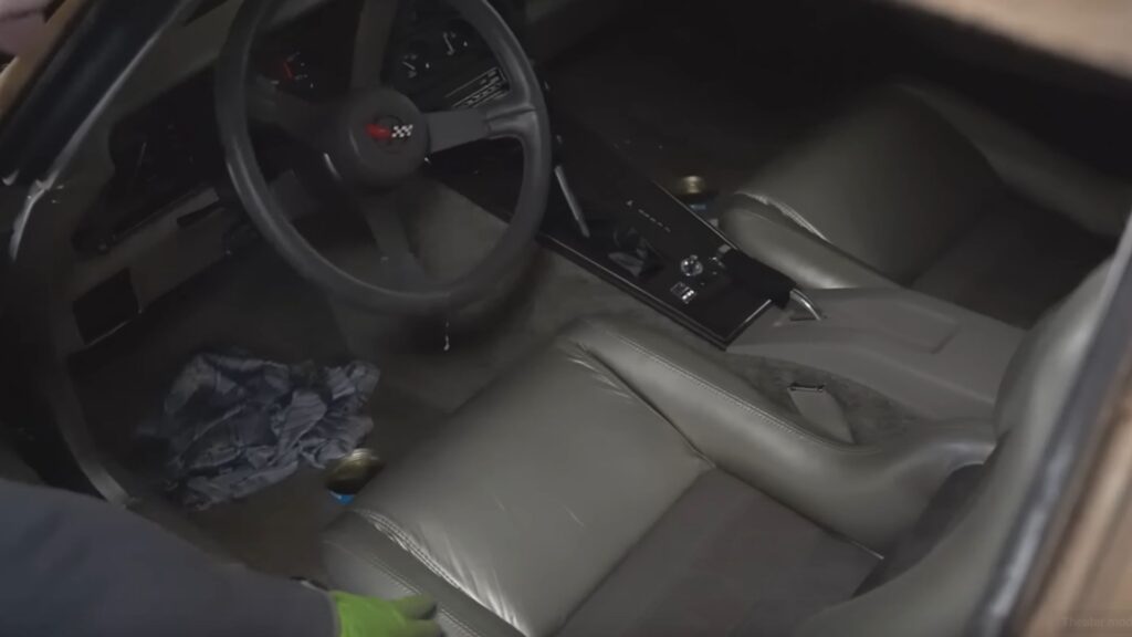 Image via WD Detailing/YouTube