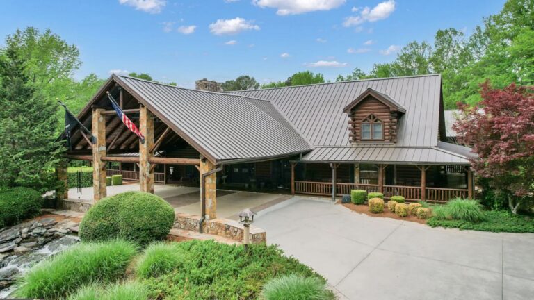 Georgia Mansion Comes With A Go Kart Track
