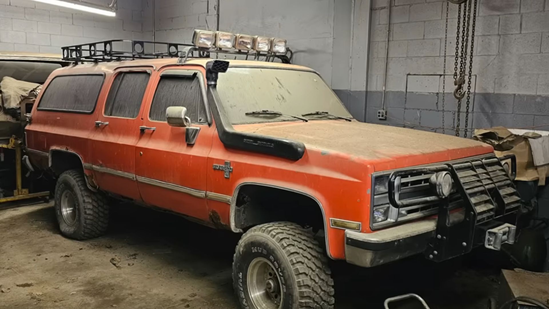 Someone Rescued The Chevy Suburban From Dantes Peak