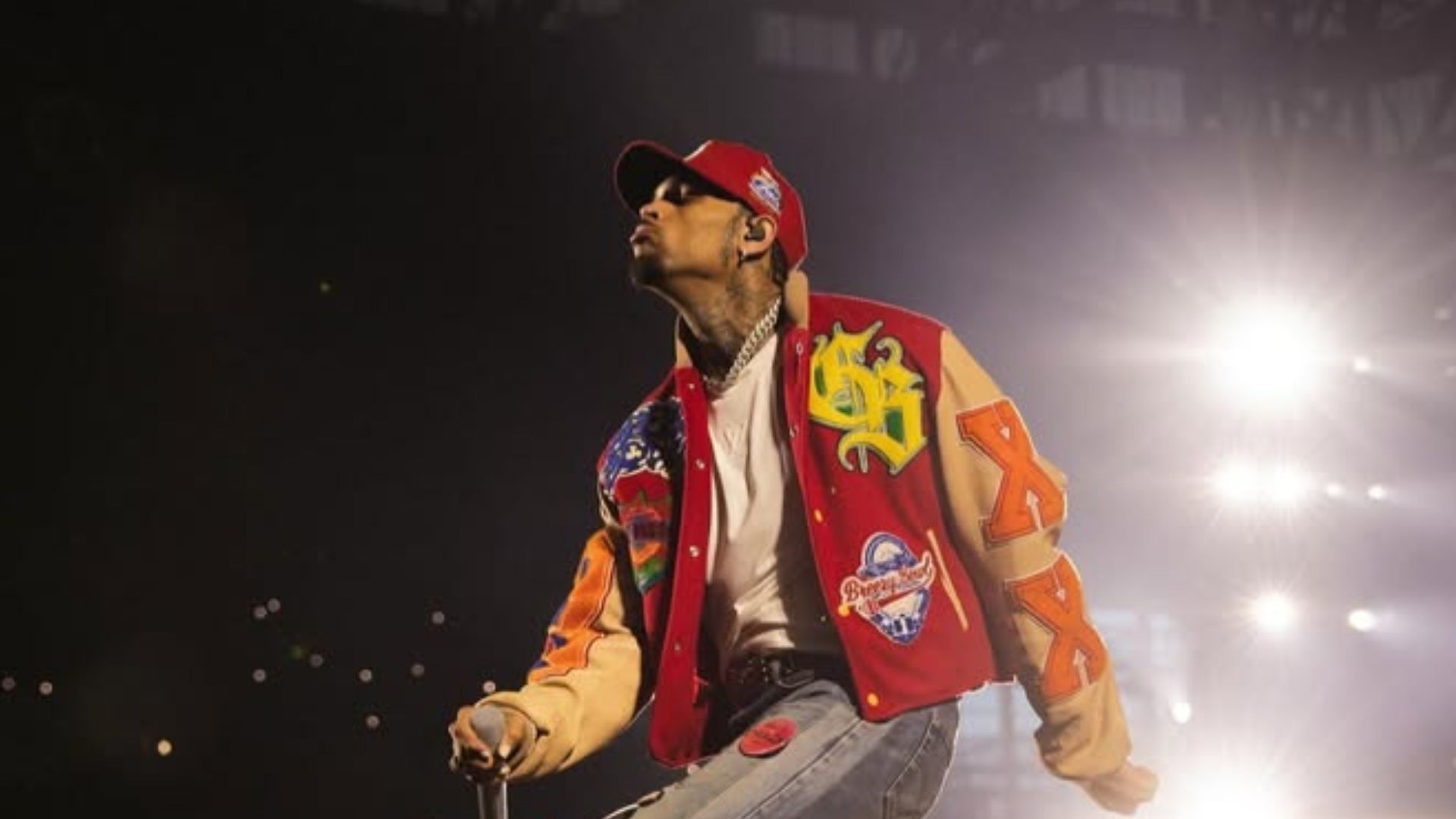 Chris Brown Gives A Car To A Fan