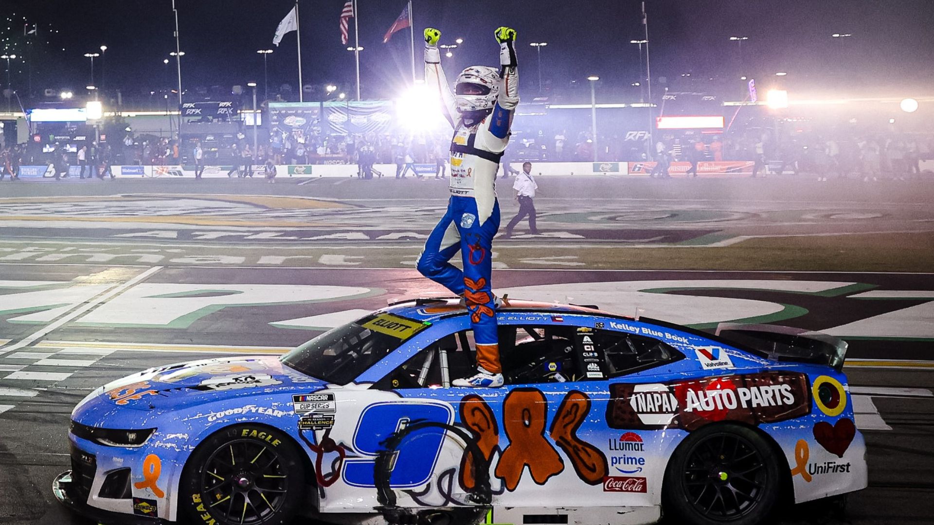Not So Fast NASCAR Isnt Banning Victory Lane Roof Climbs