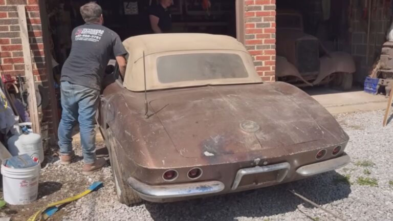 Disastrous ‘62 Corvette Gets Cleaned Up For Free