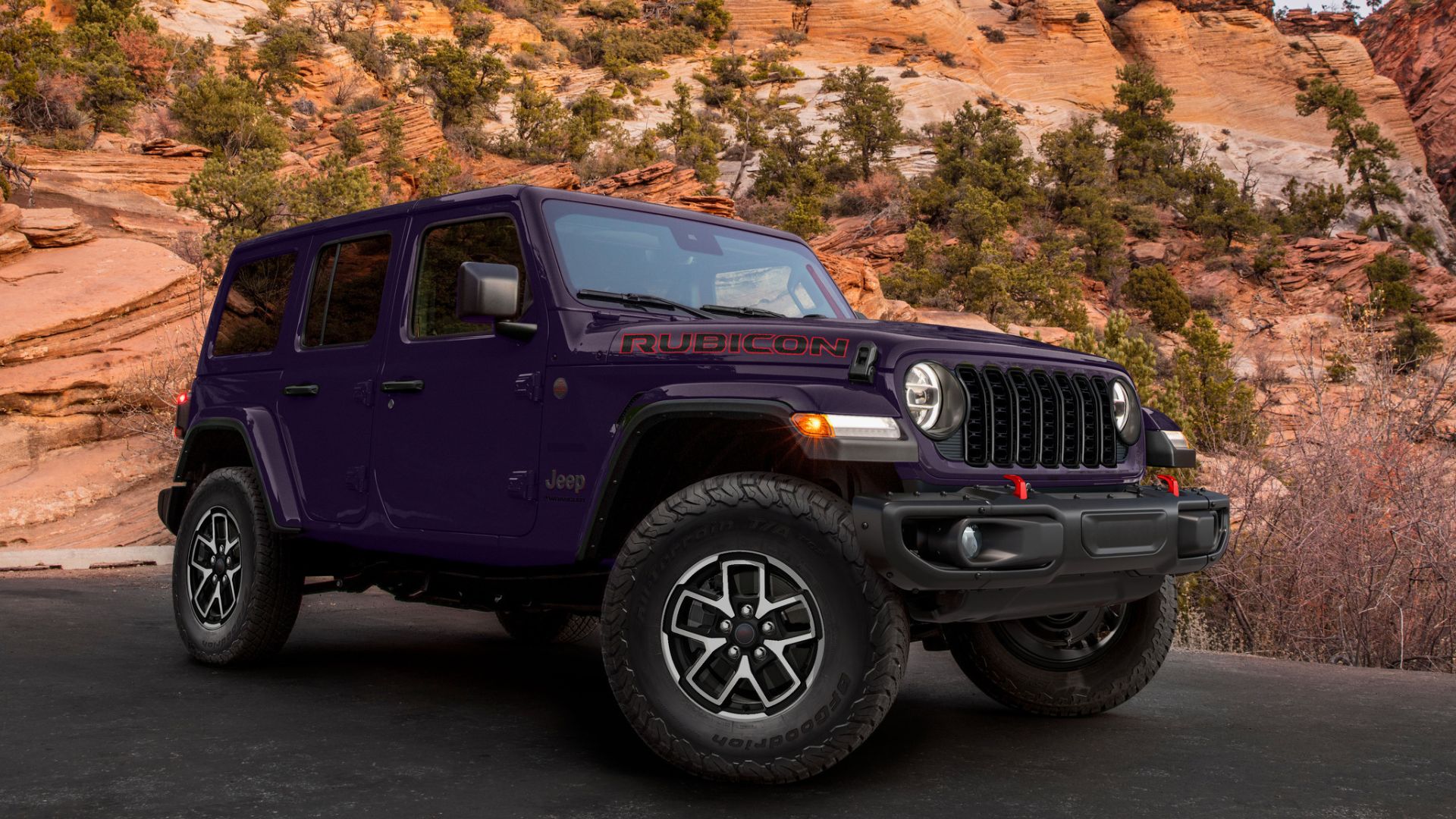 Jeep Brings Its Reign Paint Color Back