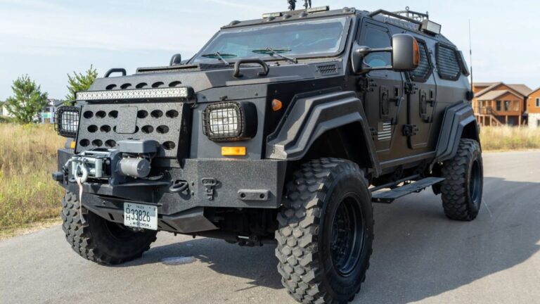 2007-armet-ghurka-lapv-2966