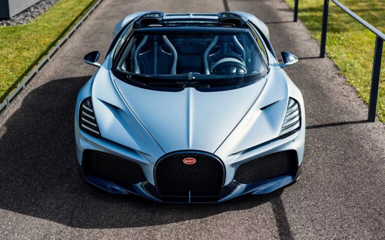 bugatti-3052