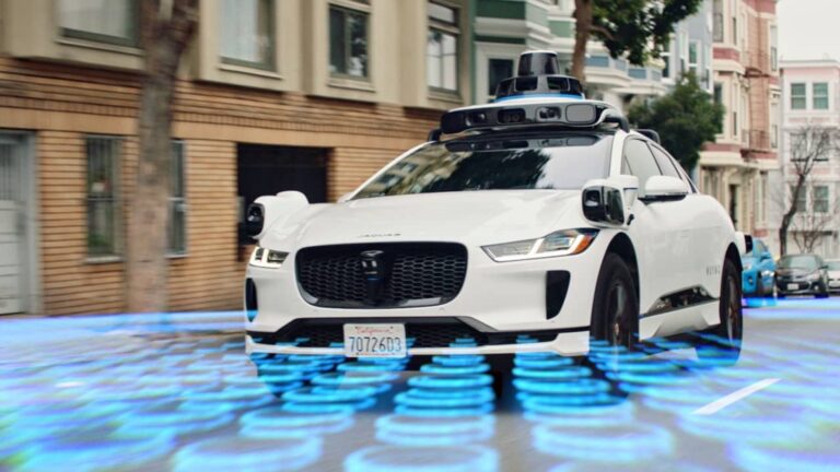 waymo-3457