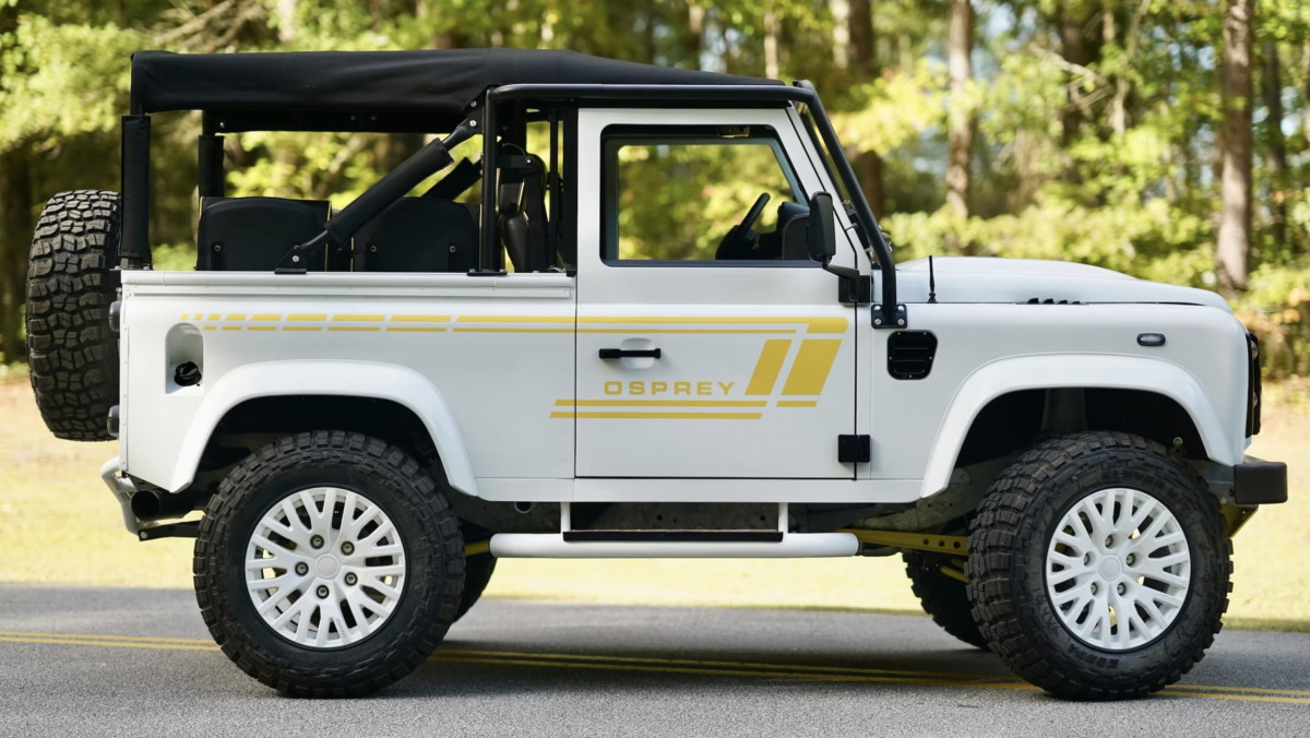 Osprey Custom 4x4 OC90 Defender-bodied build