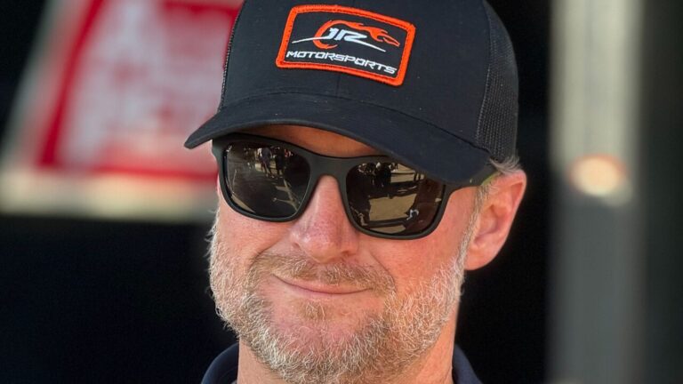 dale-jr-2584