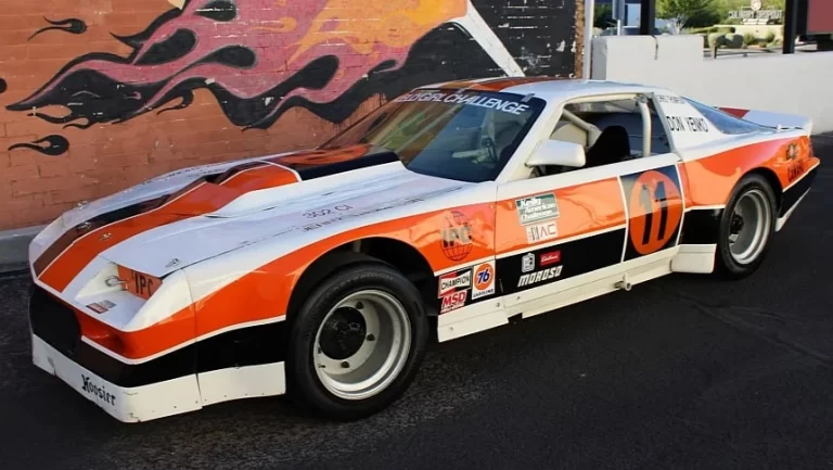 1983-chevrolet-camaro-raced-by-don-yenko-is-up-for-sale-266182-7.jpg