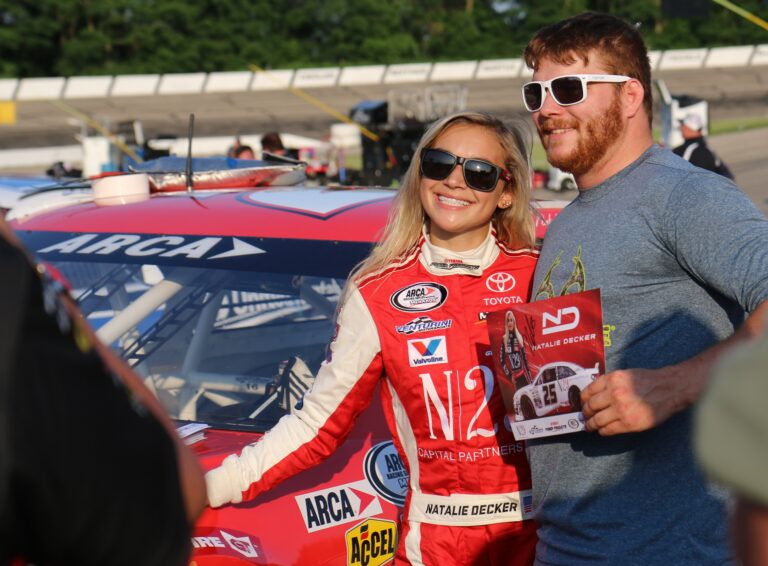 Natalie_Decker_poses_with_fan_2018_ARCA_Madison
