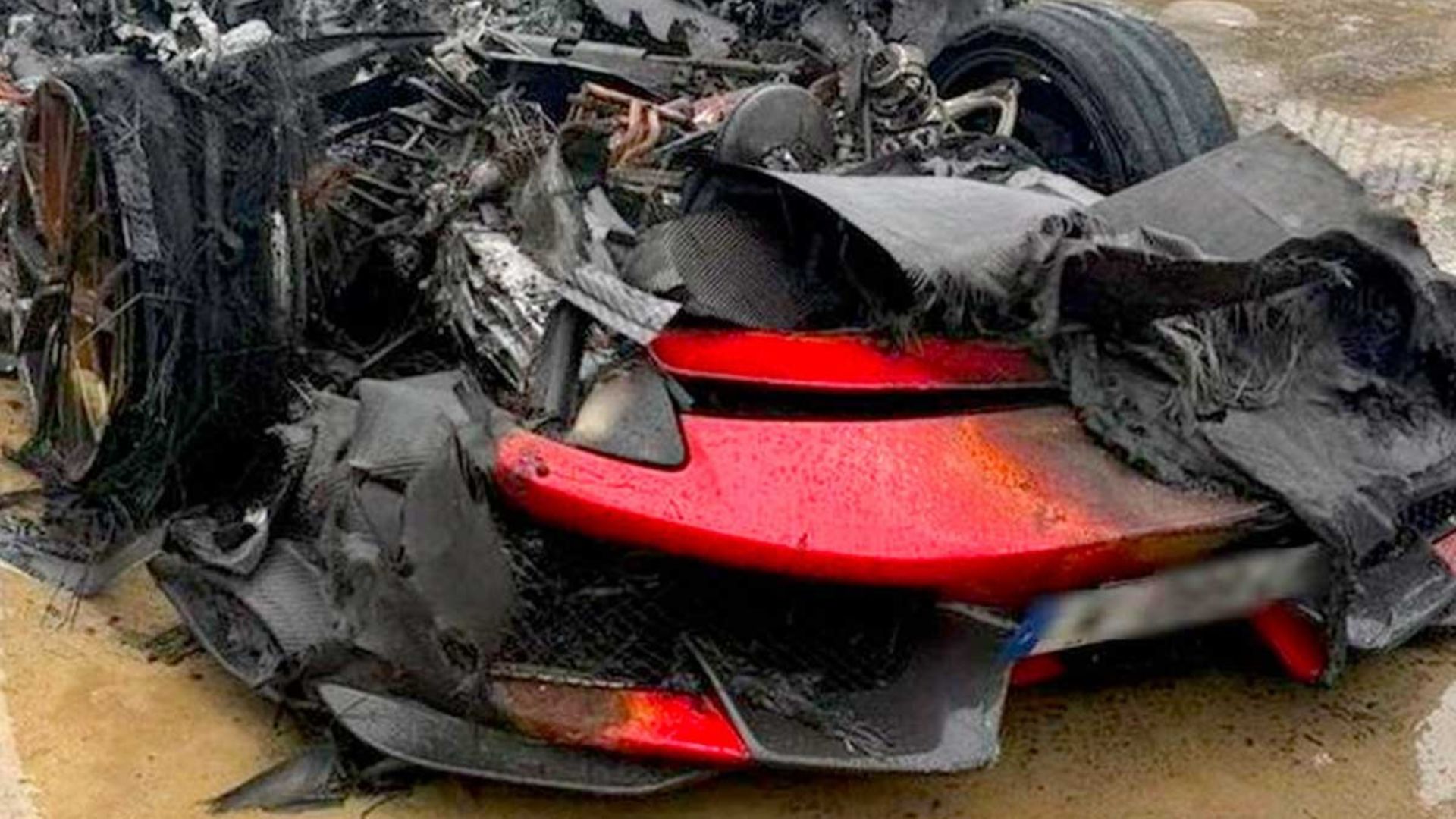 crashed-4874