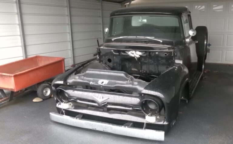 Classic Ford F-150 pickup truck restomod 550HP Barrett-Jackson giveaway