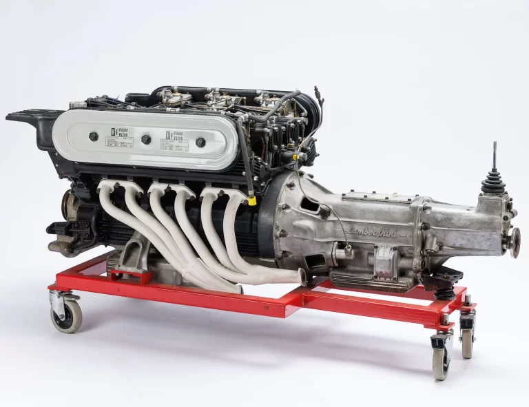 Lamborghini-Espada-V12-Engine