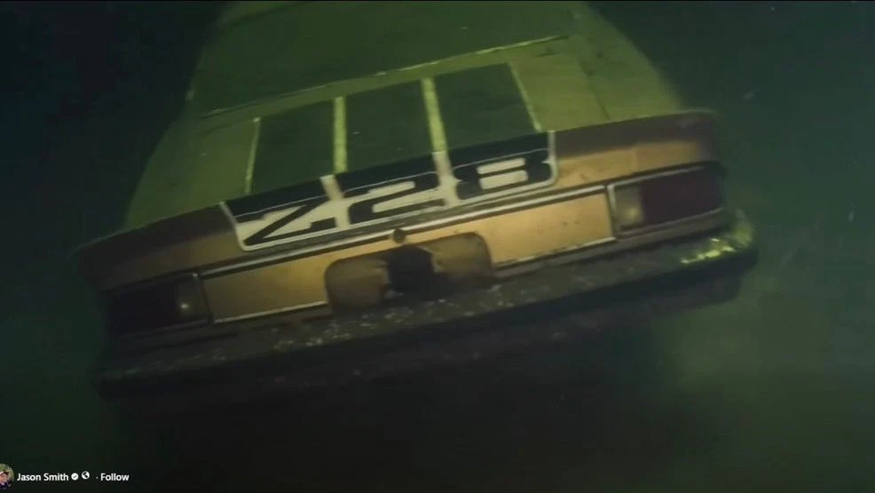 a7865cd9-0d0a-4d78-9725-641c199a4aeb-car4