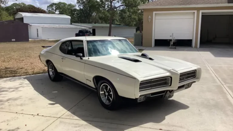 beauty-and-the-beast-one-abandoned-and-one-loved-1969-pontiac-gto-must-sell-asap-thumbnail_11.jpg