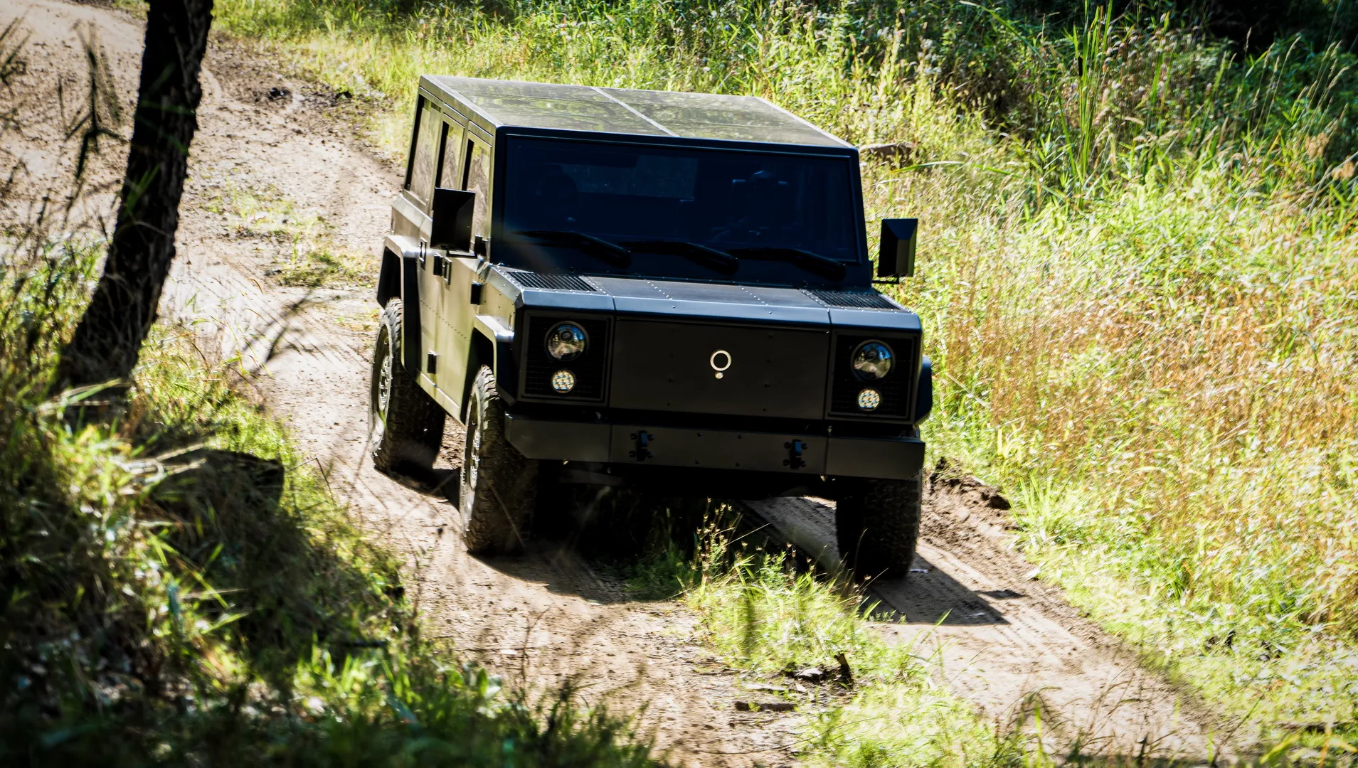 c95ee19d-2020-bollinger-b1-electric-suv-1