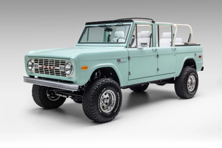 Custom-1974-Ford-Bronco-Formerly-Owned-By-Mark-Wahlberg-Exterior-001-Front-Three-Quarters