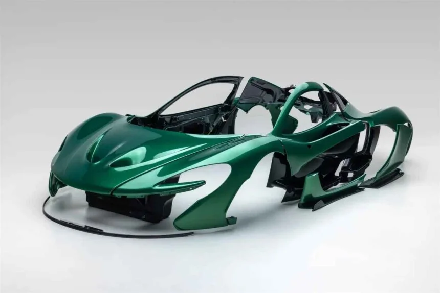 Someone Is Auctioning the Body of a $1 Million McLaren P1, and the Car Itself Isn’t Included