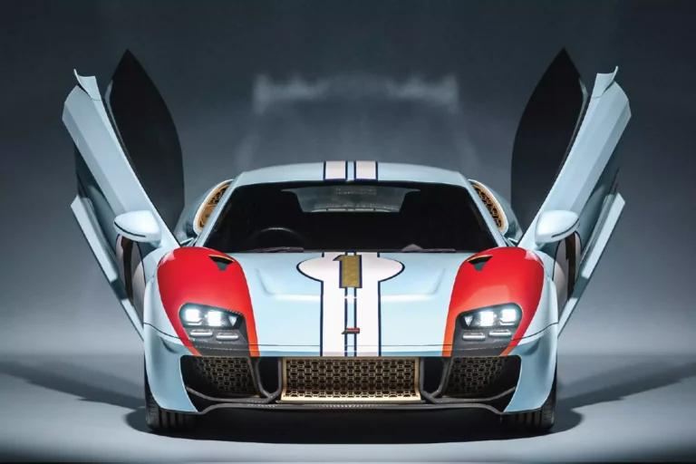 This-company-turned-the-iconic-Ford-GT40-into-a-restomodded-modern-beauty-lead