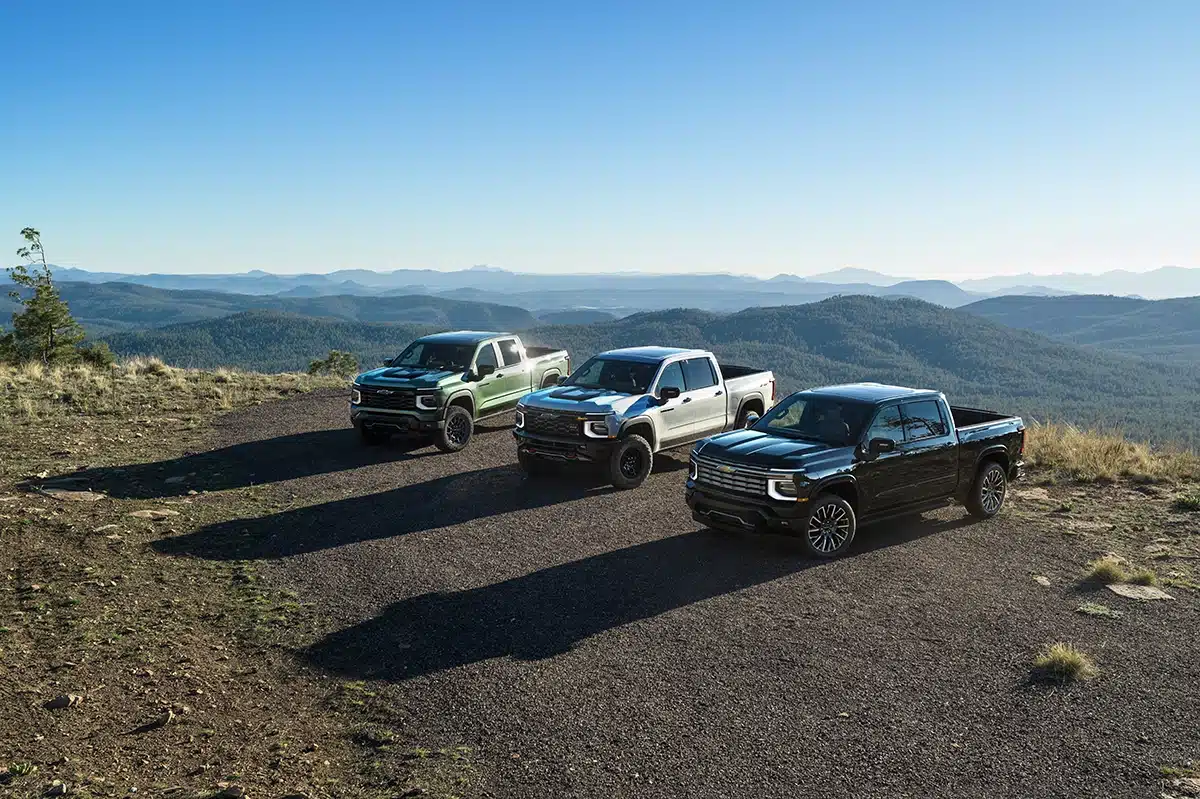 my27_chevrolet_silverado_pack-shot_hero