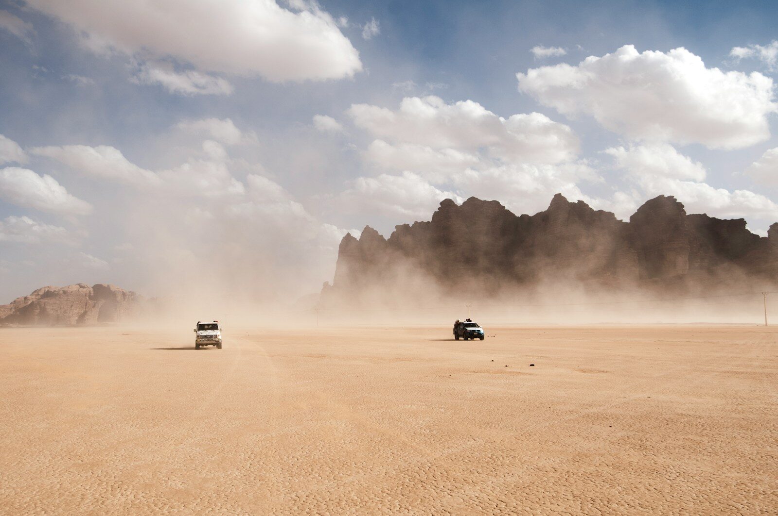 Toyota’s 2027 Dakar Hilux Skips Combustion Entirely for a Hydrogen Fuel Cell