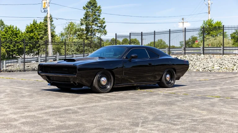 2023_dodge_challenger-srt-hellcat_2023_dodge_challenger-srt-hellcat_43048cdd-1f2a-44ef-9fa2-b9374b13a6ff-8TYPOs-35406-35407-scaled