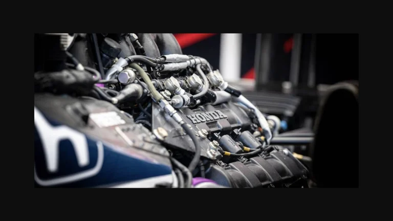 Close-up of the Honda RA166E turbo V6 engine in the Williams FW11 at Goodwood