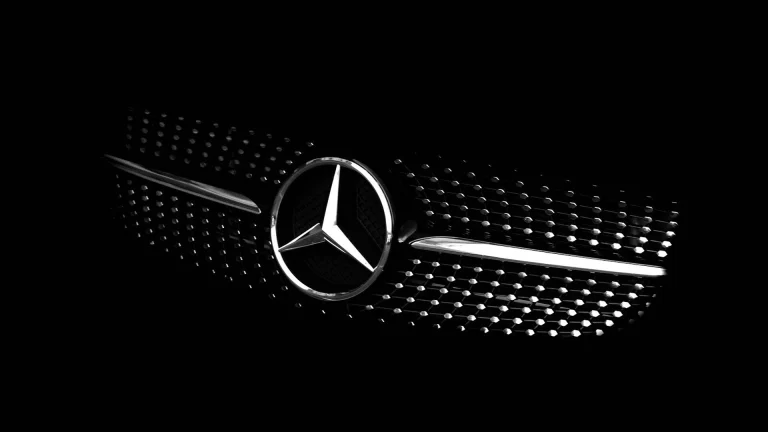 black and white mercedes benz logo