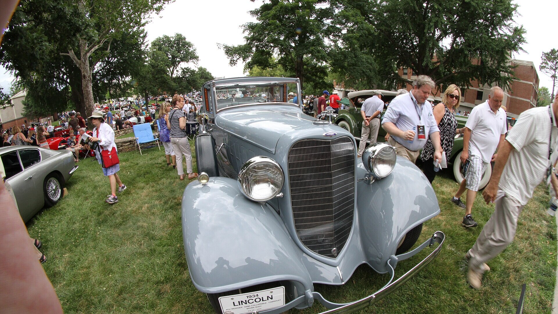 1934 Lincoln Model KB, the same era of Lincoln as Thelma Todd's Phaeton