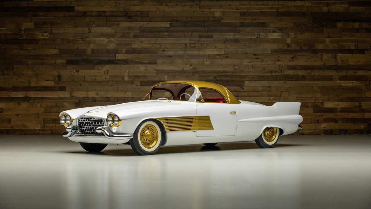 A Gold-Plated One-Off Cadillac Beat a Duesenberg at Auburn — and That Designer Credit Is Doing Less Work Than You’d Think